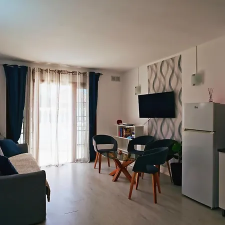 Sunset Ocean Terrace Appartement *