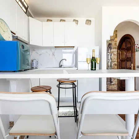 Sunset Ocean Terrace Apartment